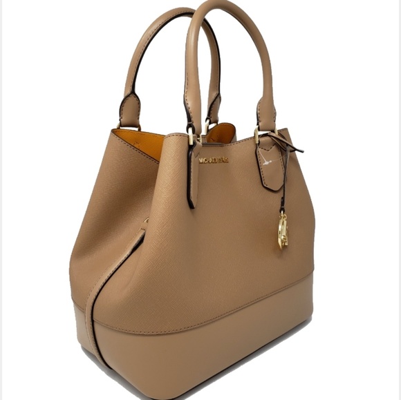 ⚠️SALE⚠️ Michael Kors Trista Large Satchel - Picture 4 of 6